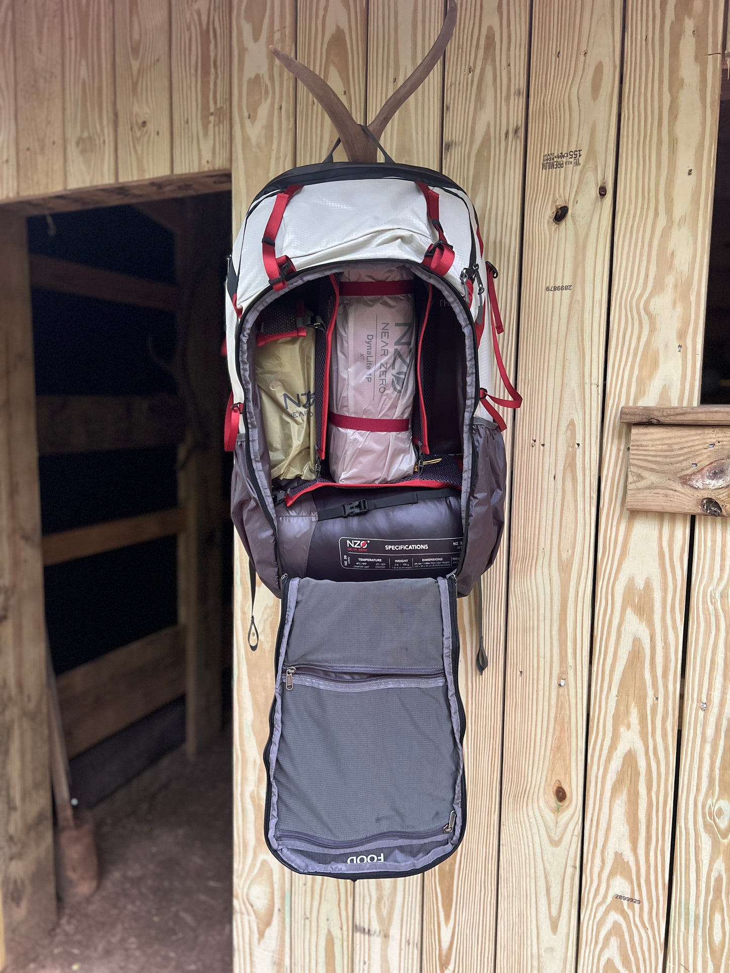 Near Zero The Dean TR 50 Overnight Backpack