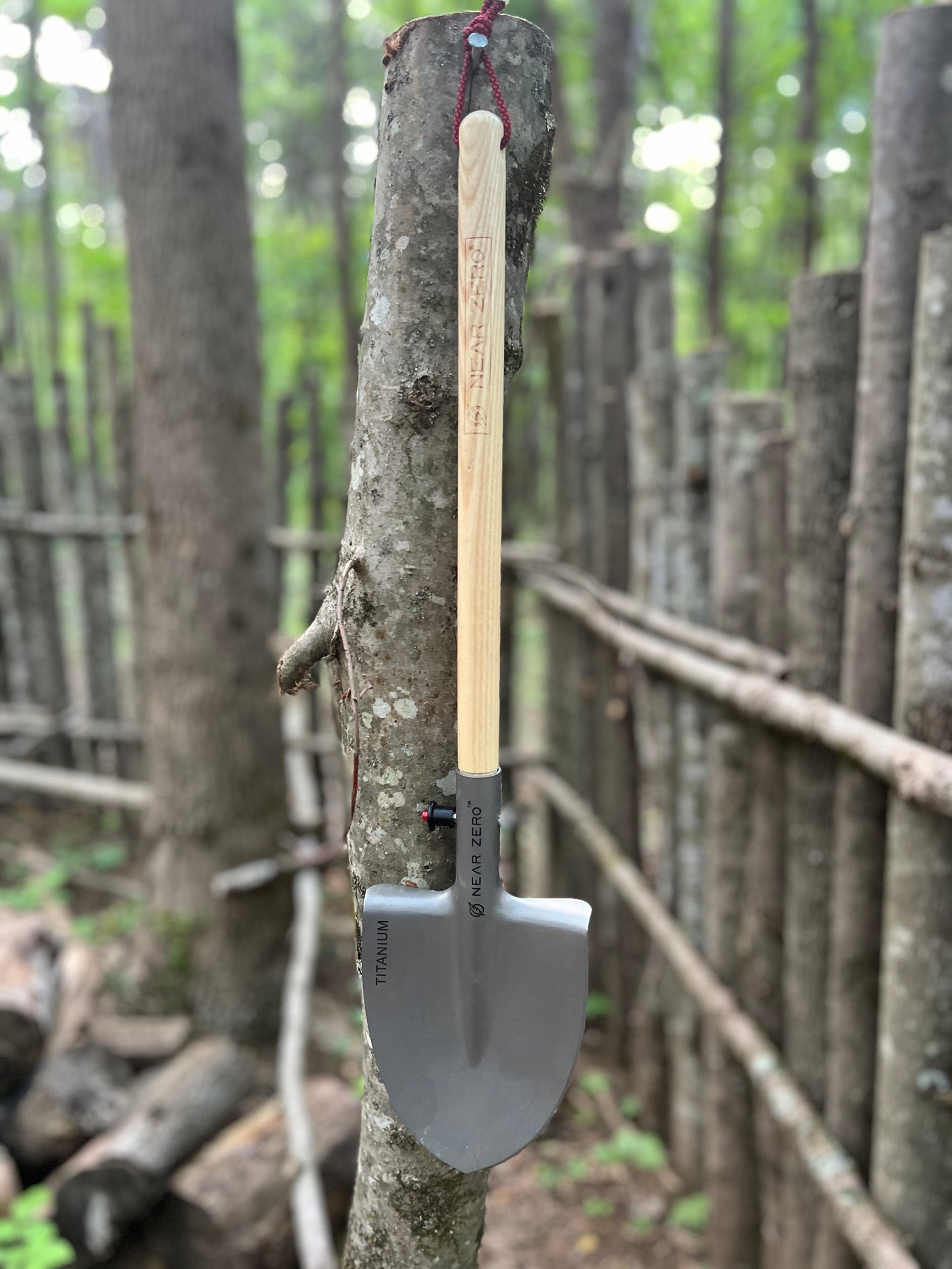 Near Zero Titanium Shovel