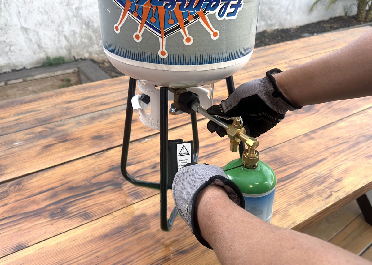 Flame King 1 lb Refillable Propane Cylinder Kit with Adapter & Stand